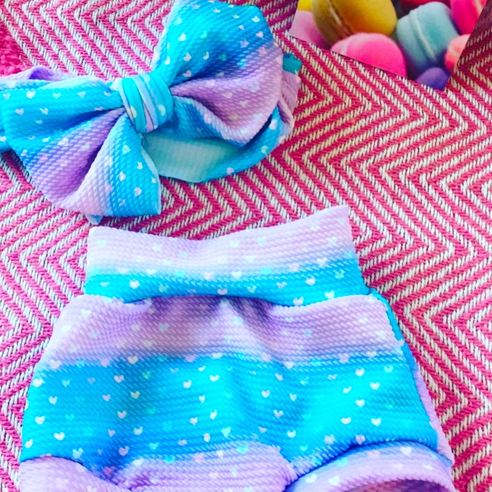 Pastel hearts baby bummie set